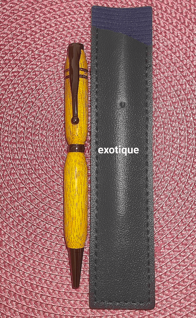 Stylos bois massif ciré touché doux