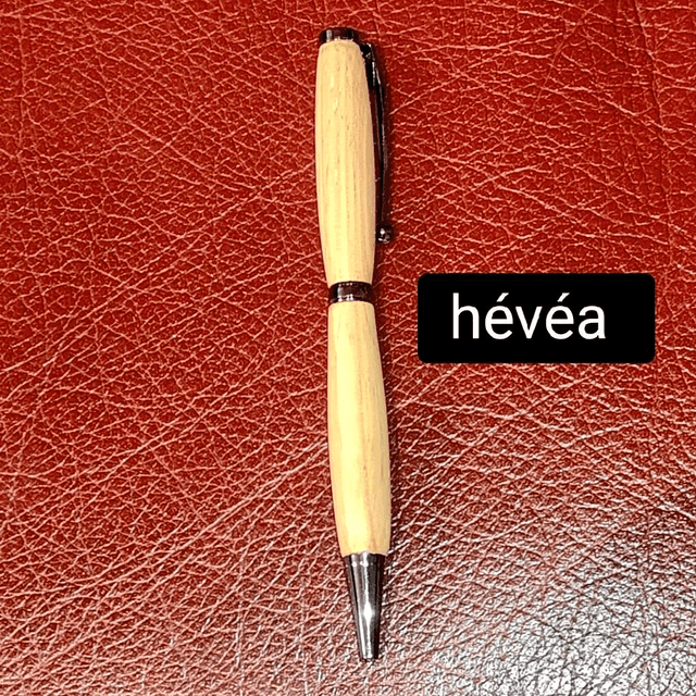 Stylos bois massif ciré touché doux